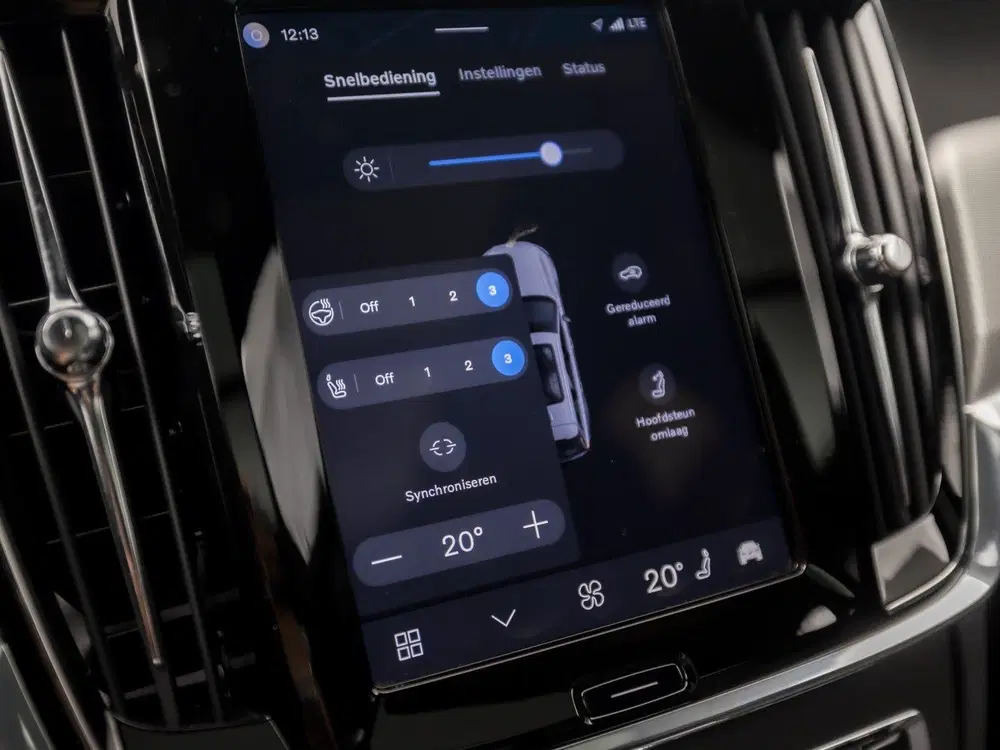 Volvo V90 2.0 T6 Plug-in hybrid AWD Ultimate Dark WE uit 2024, foto 11