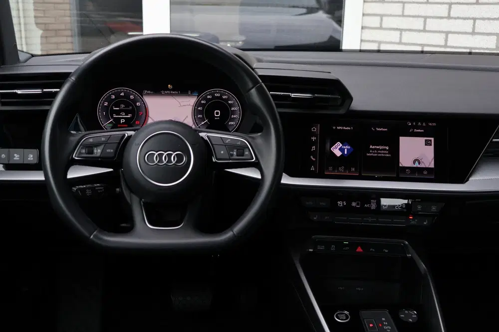 Audi A3 40 TFSI e Edition SOH 91% Lederen stoelen uit 2023, foto 4