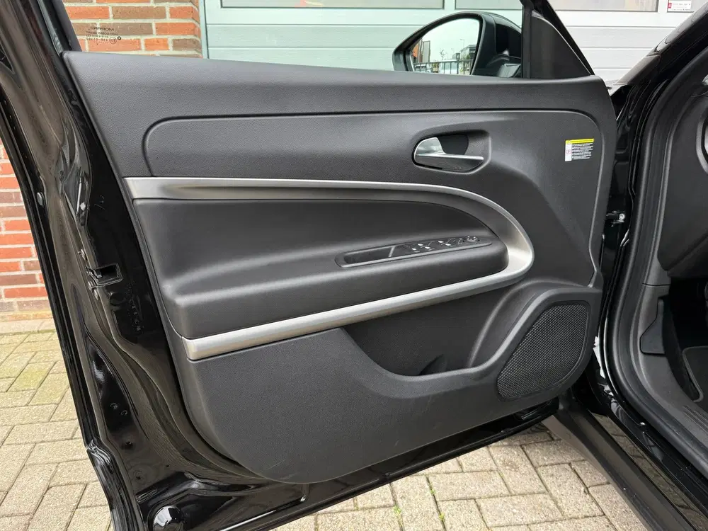 Jeep Avenger 1.2 T-GDI Altitude 360 Camera Cruise Virtu uit 2024, foto 15