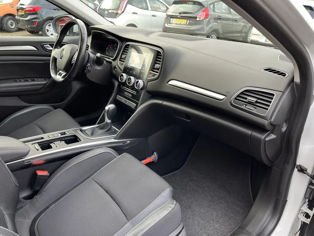 Renault Megane Mégane Estate 1.3 TCe Intens Automaat Incl uit 2021, foto 6
