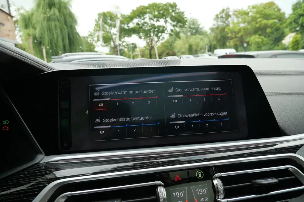 BMW X7 M50d 400 PK High Executive 7p uit 2019, foto 14
