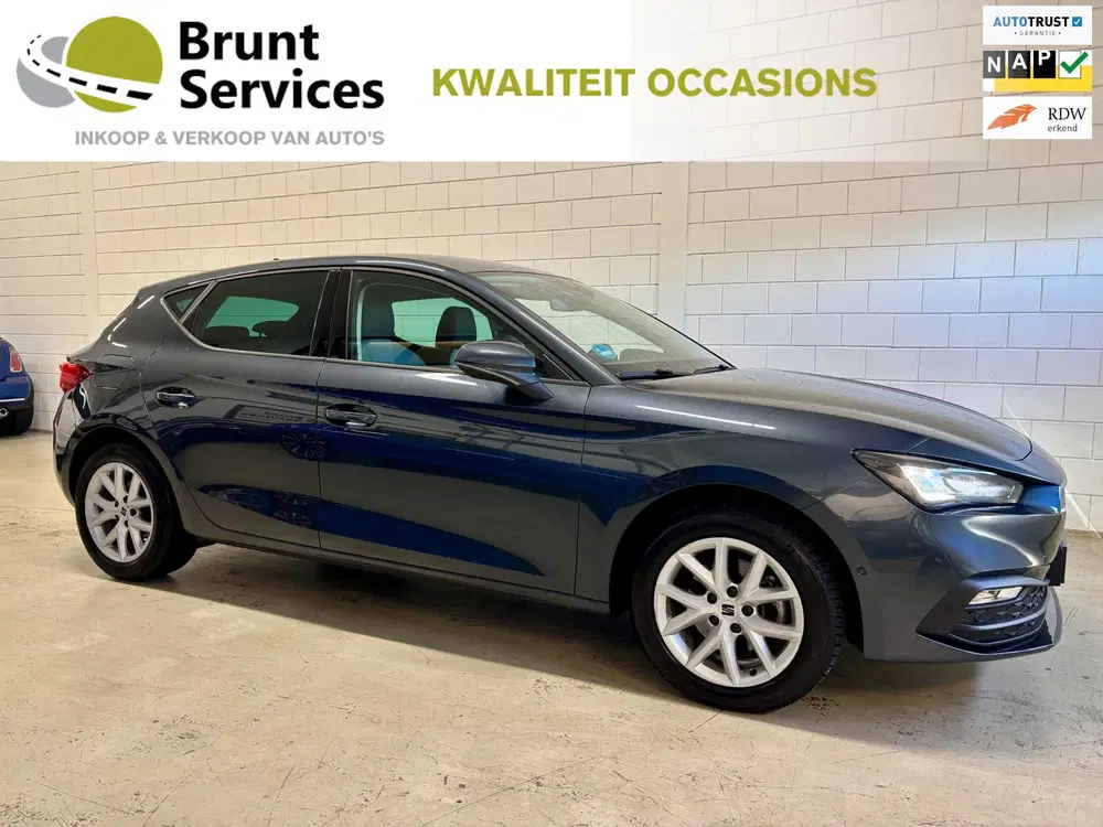 SEAT Leon 1.0 eTSI Sport Intense Bj.22 uit 2022