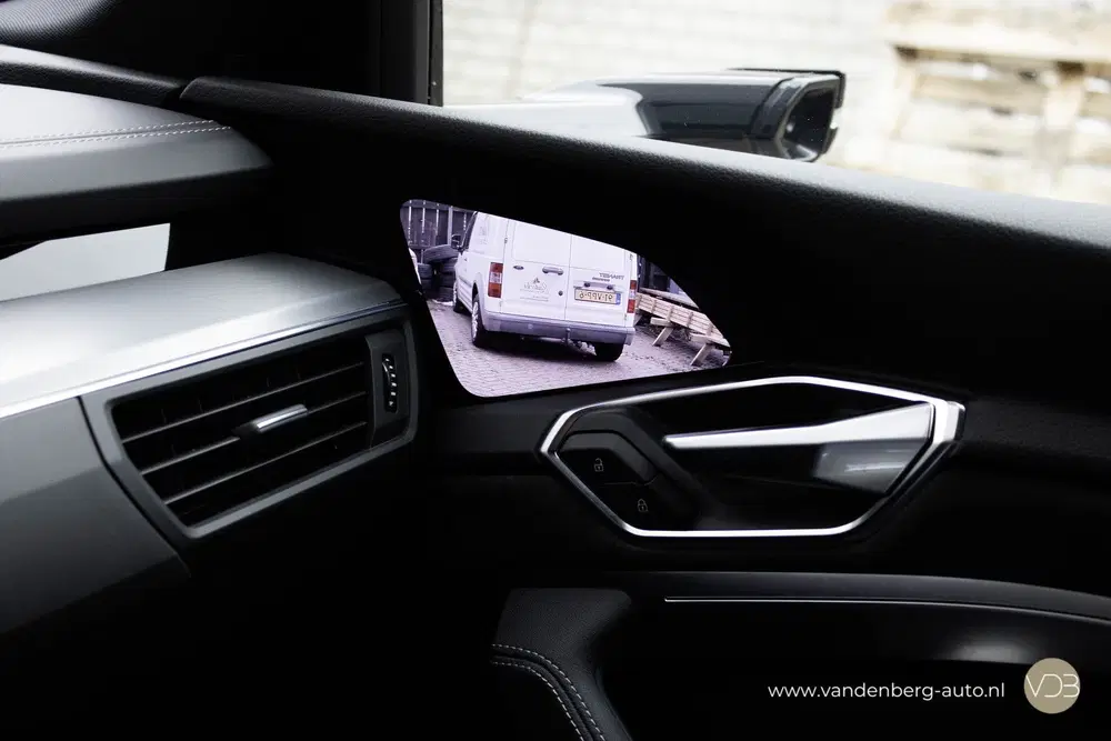 Audi e-tron 55 SOH 92% Quattro advanced 95 kWh LEER PA uit 2019, foto 11