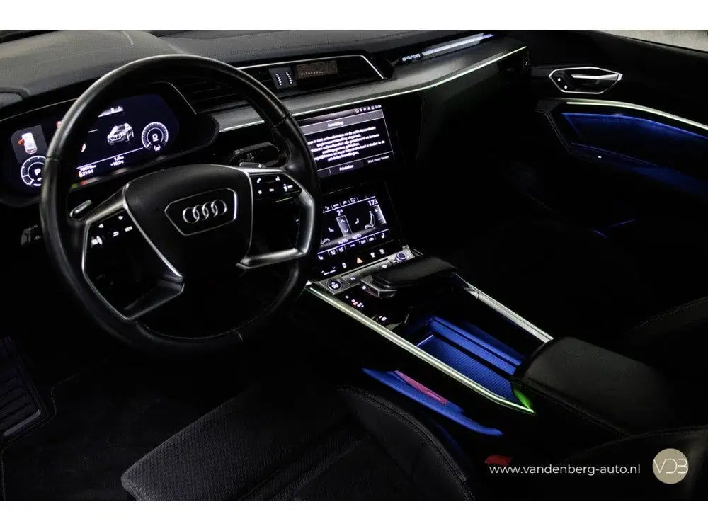 Audi e-tron 55 SOH 92% Quattro advanced 95 kWh LEER PA uit 2019, foto 8