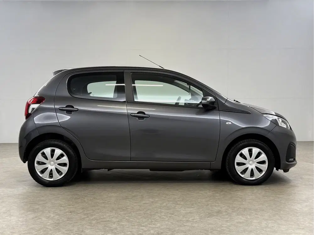 Peugeot 108 1.0 e-VTi Active uit 2022, foto 10