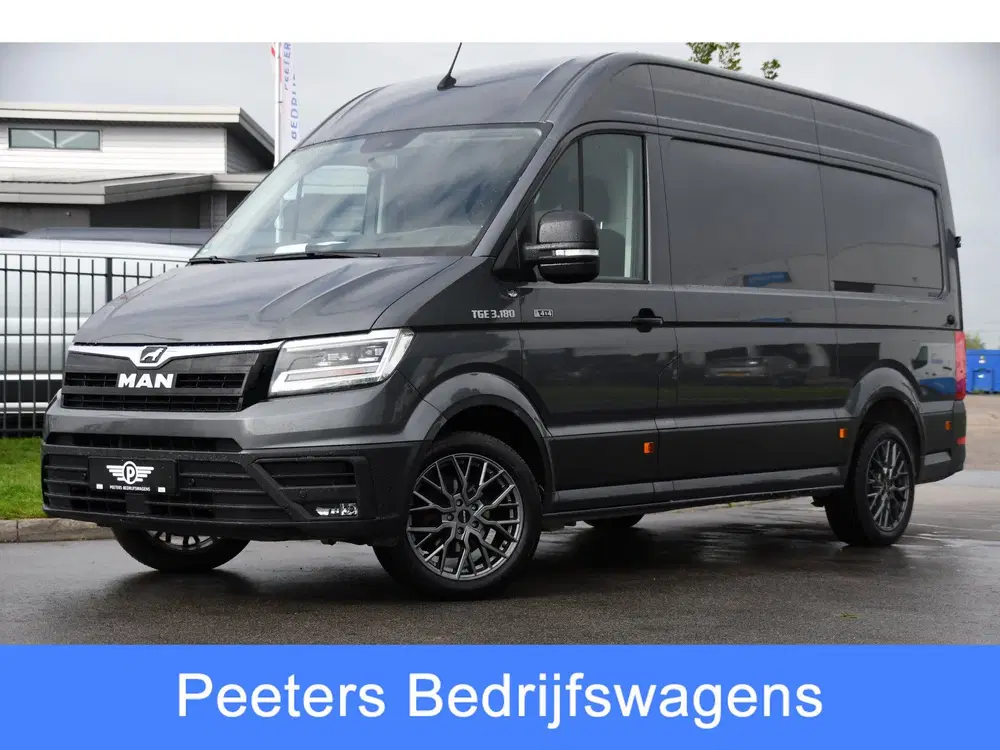 MAN TGE 3.180 35 2.0 L3H3 4x4 PB Edition Camera uit 2021