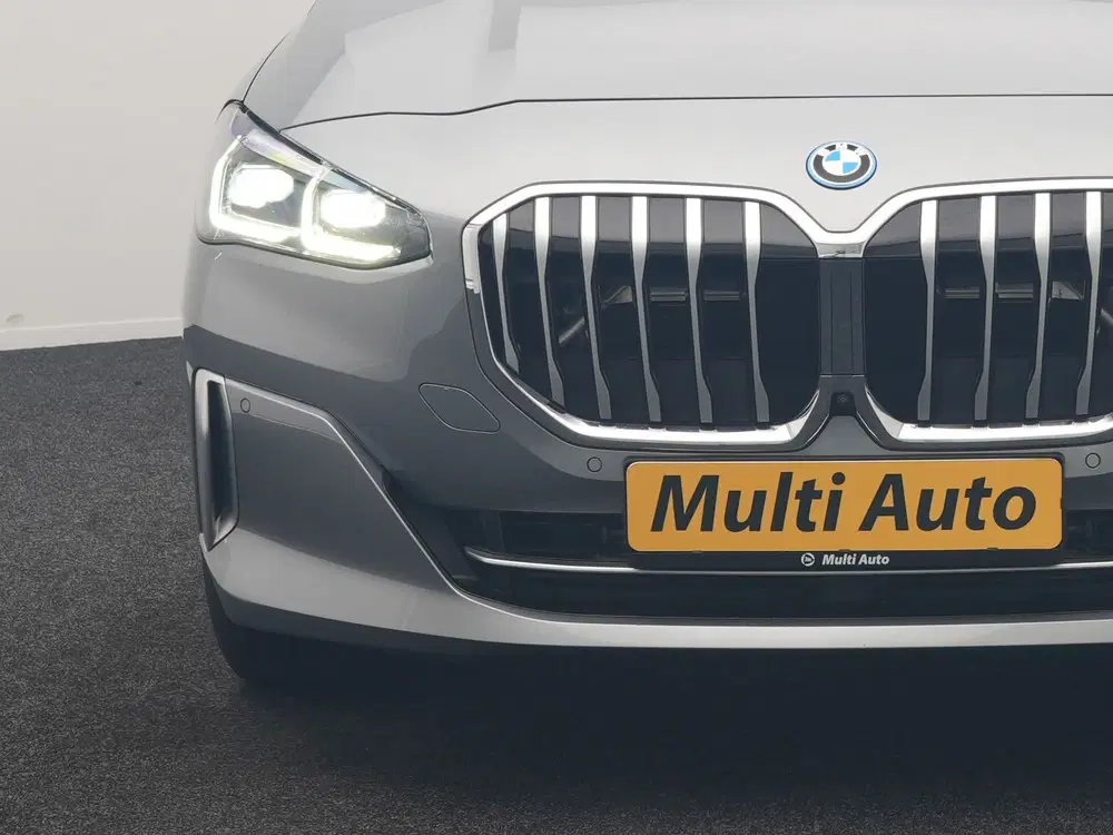 BMW 2-serie 2 Serie Active Tourer 225e xDrive Luxury L uit 2023, foto 15