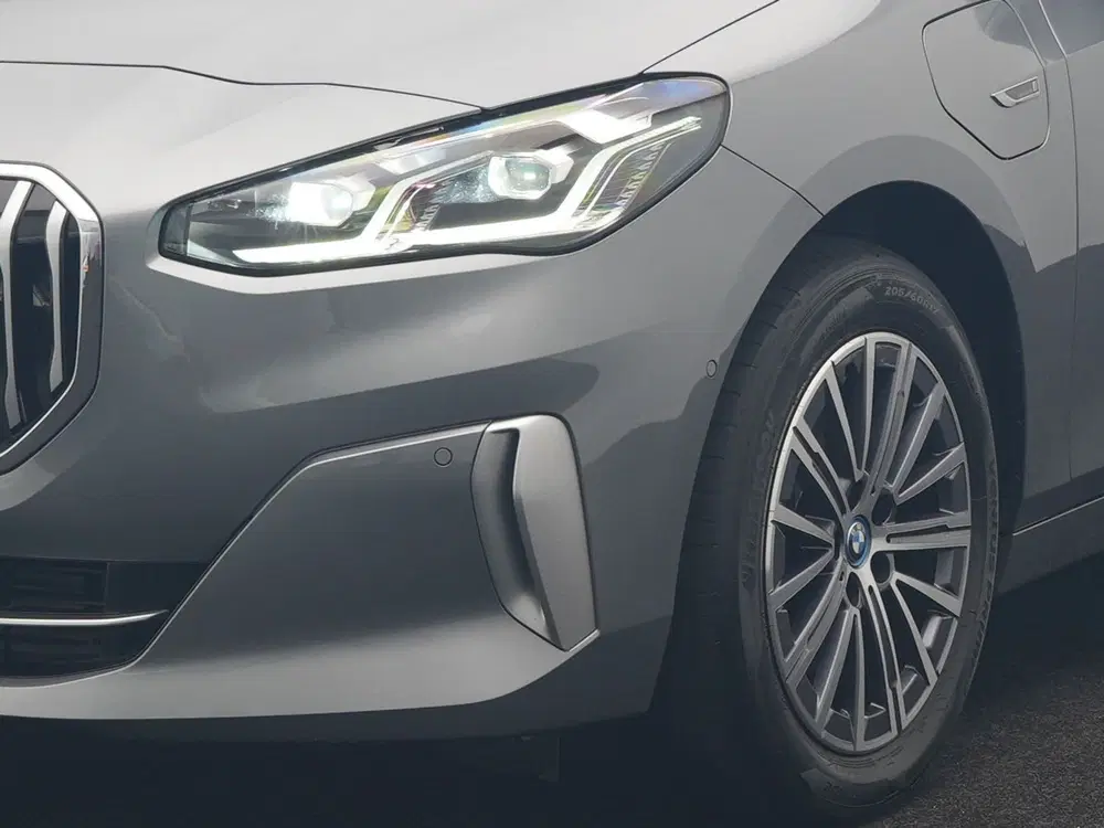 BMW 2-serie 2 Serie Active Tourer 225e xDrive Luxury L uit 2023, foto 7