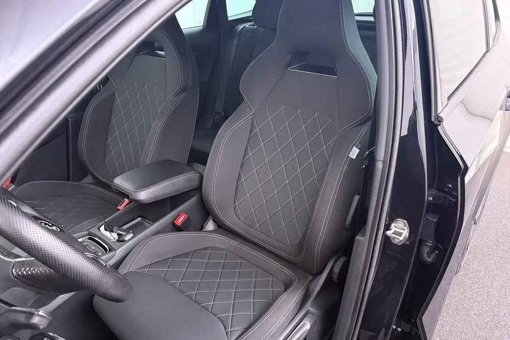 Skoda Karoq 1.5 TSI 150 PK Aut. Sportline Trekhaak Ada uit 2020, foto 10