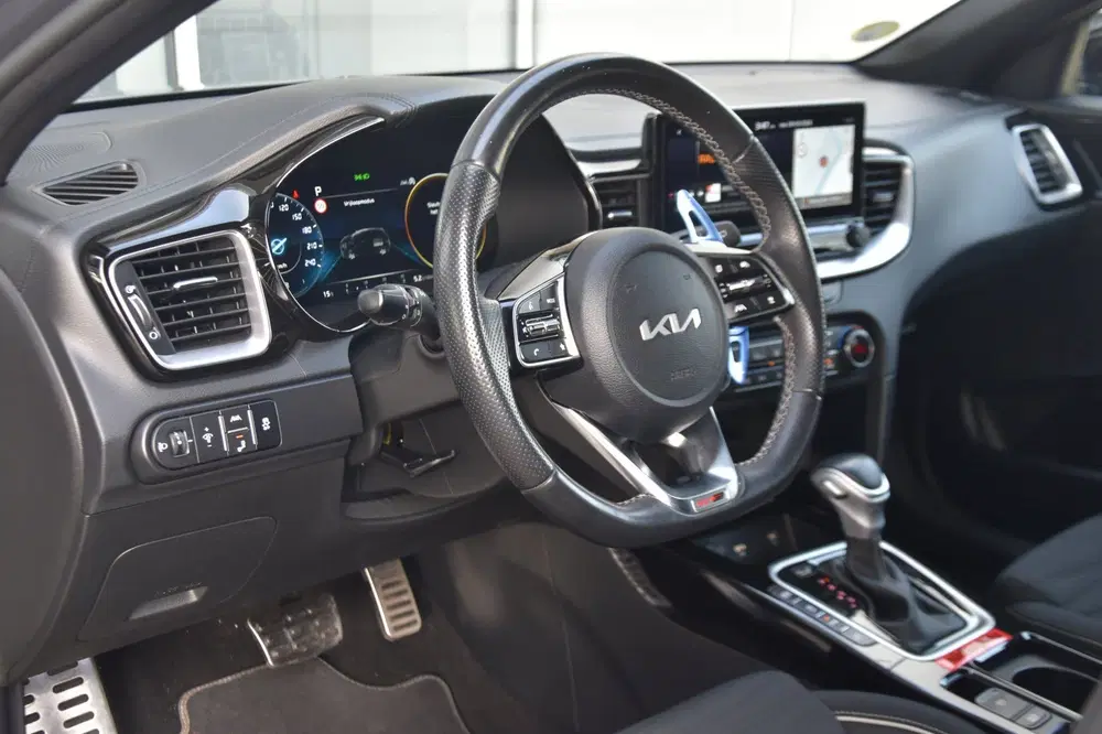 Kia Ceed Kia Ceed GT 1.6 T-GDi 136PK DCT uit 2022, foto 14