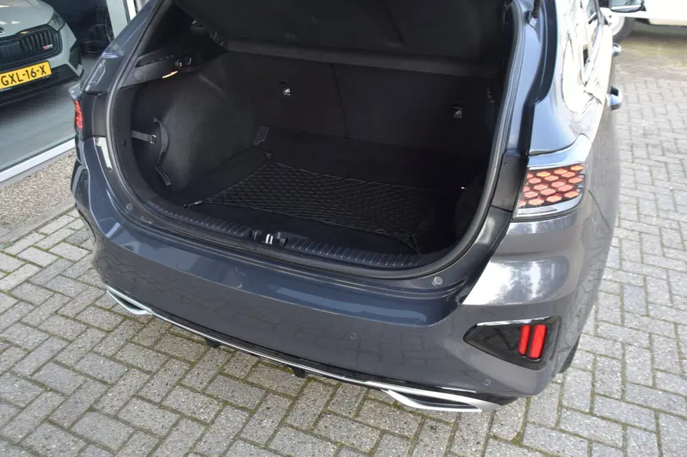 Kia Ceed Kia Ceed GT 1.6 T-GDi 136PK DCT uit 2022, foto 7