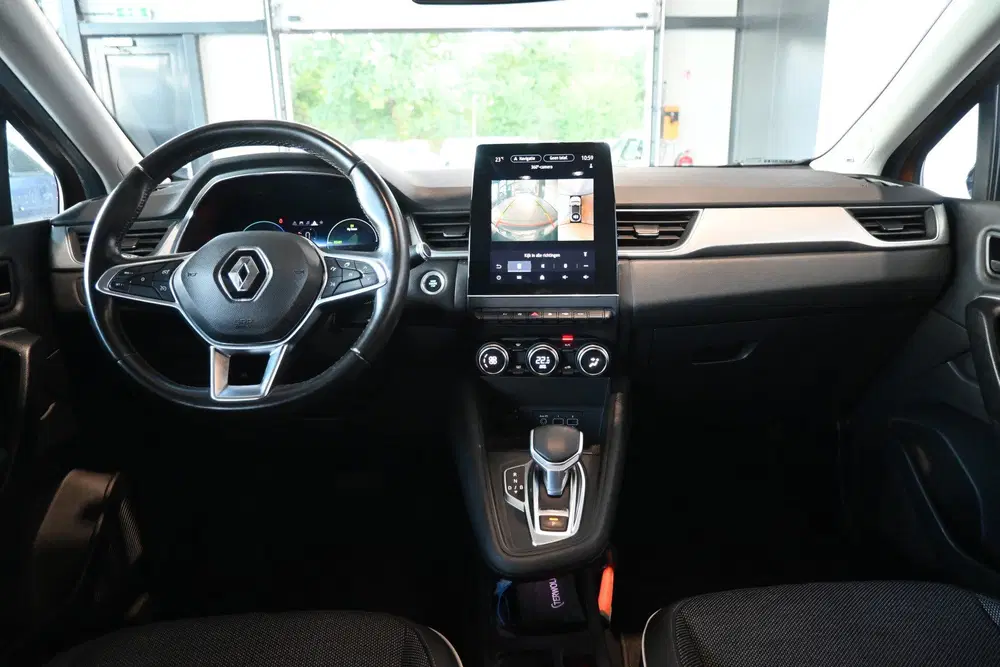 Renault Captur 1.6 E-Tech Plug-in Hybrid 160 Intens Clima uit 2021, foto 2