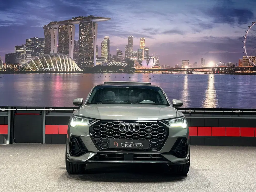Audi Q3 35 TFSI S-Line Stuurverwarming uit 2024, foto 2