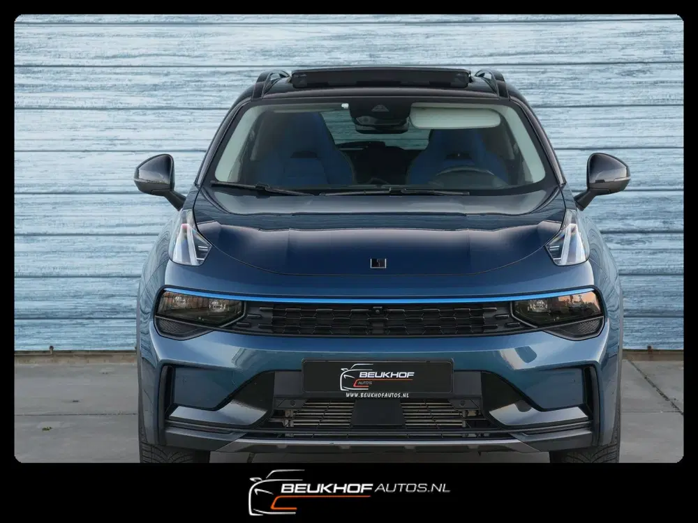 Lynk & Co 01 1.5 Carplay Navigatie Camera Panoramadak C uit 2023, foto 10