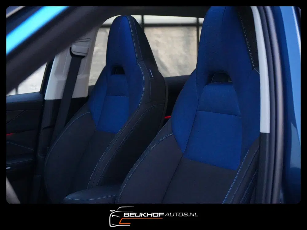Lynk & Co 01 1.5 Carplay Navigatie Camera Panoramadak C uit 2023, foto 13