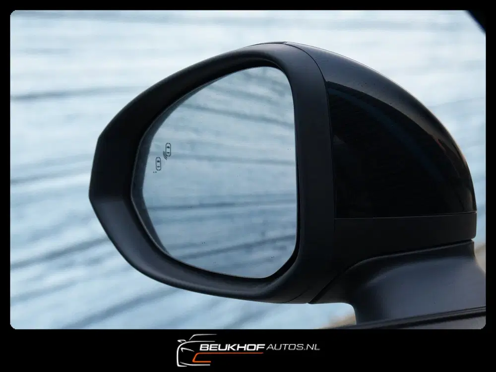 Lynk & Co 01 1.5 Carplay Navigatie Camera Panoramadak C uit 2023, foto 15