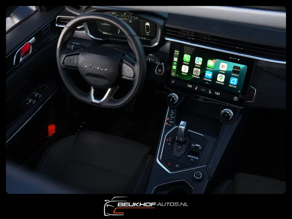 Lynk & Co 01 1.5 Carplay Navigatie Camera Panoramadak C uit 2023, foto 9
