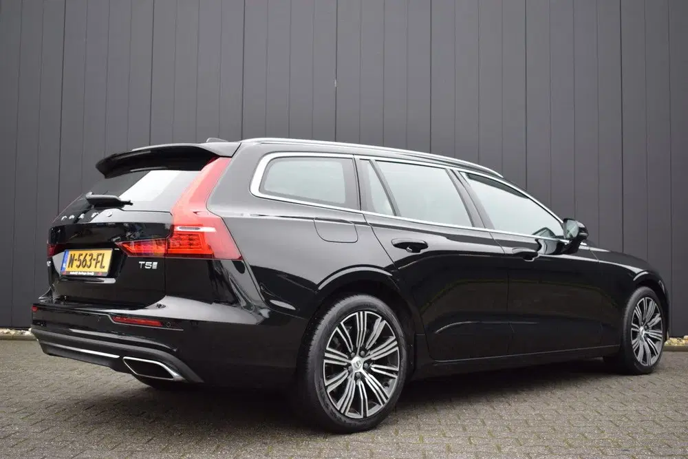 Volvo V60 2.0 T5 250pk Automaat Inscription Zwart Le uit 2019, foto 5