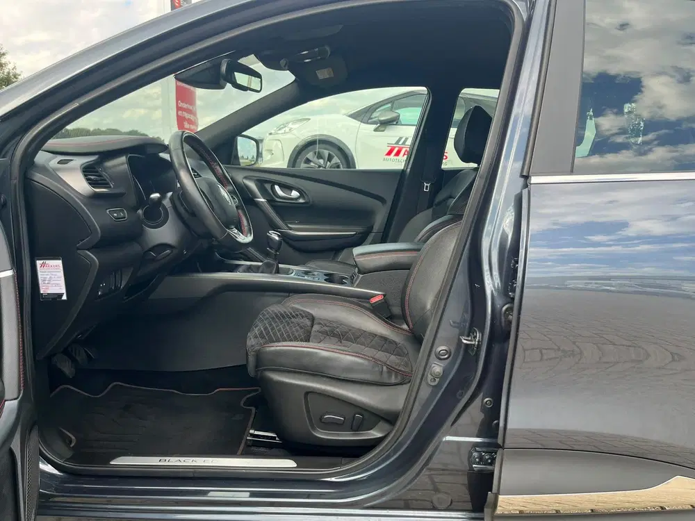 Renault Kadjar 1.3 TCe Black Edition uit 2019, foto 12