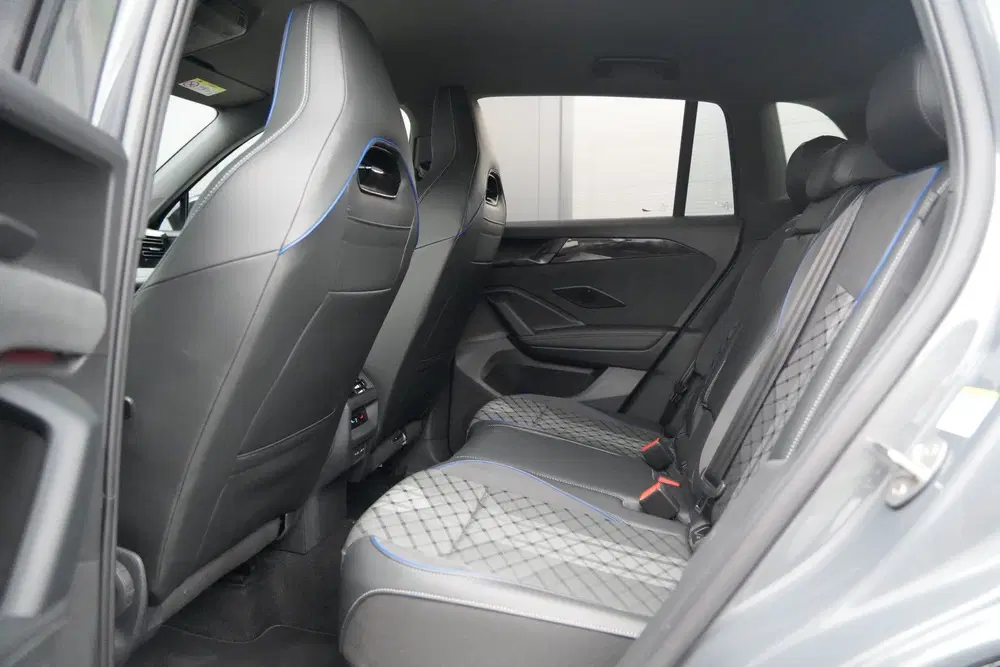 Volkswagen Tiguan 1.5 eTSI R-Line Edition 150pk uit 2026, foto 12
