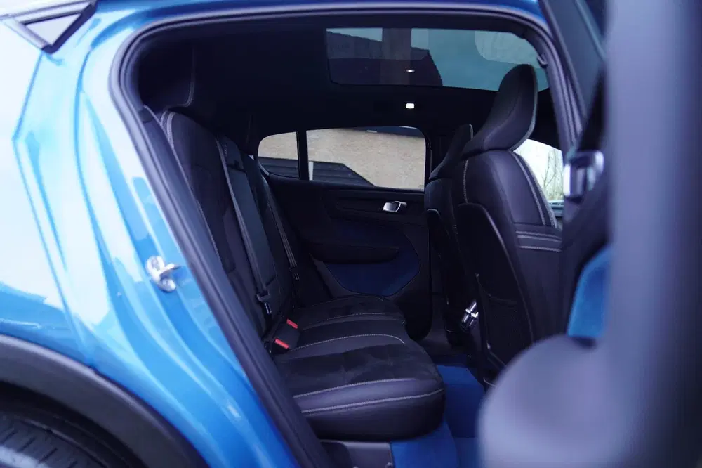 Volvo C40 Recharge Twin Intro Edition 78 kWh uit 2022, foto 4