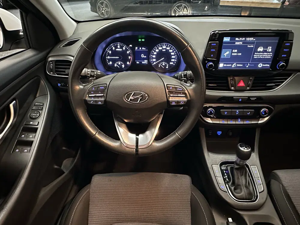 Hyundai i30 1.0 T-GDi MHEV COMFORT AUTOMAAT CRUISE CON uit 2023, foto 12