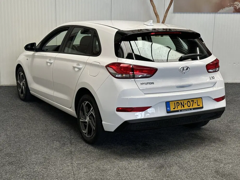 Hyundai i30 1.0 T-GDi MHEV COMFORT AUTOMAAT CRUISE CON uit 2023, foto 6