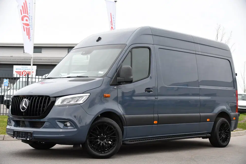 Mercedes-Benz Sprinter 315 1.9 CDI L2H2 AMG Edition Adaptiev uit 2022, foto 4