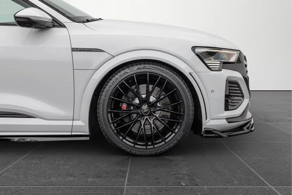 Audi Q8 SQ8 503pk Quattro 115 kWh Pano S-st uit 2024, foto 14