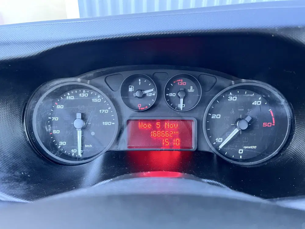 Iveco Daily 35C14 2.3 375 Laadklep 500kg Trekhaak 3500 uit 2019, foto 13