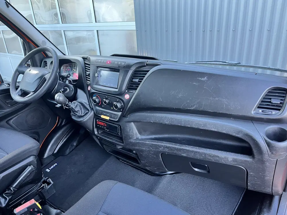 Iveco Daily 35C14 2.3 375 Laadklep 500kg Trekhaak 3500 uit 2019, foto 8