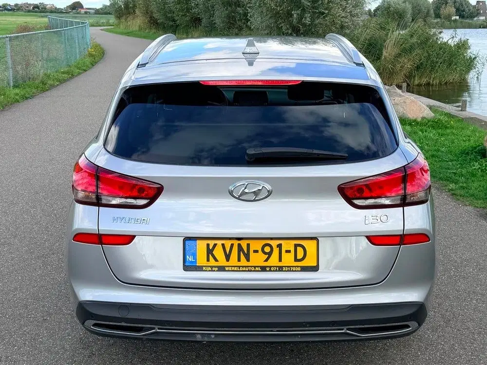 Hyundai i30 1.0 T-GDi MHEV Comfort uit 2023, foto 6