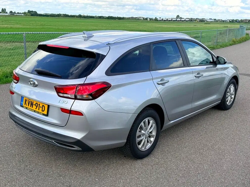 Hyundai i30 1.0 T-GDi MHEV Comfort uit 2023, foto 7