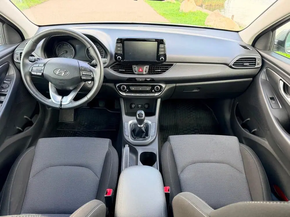 Hyundai i30 1.0 T-GDi MHEV Comfort uit 2023, foto 9