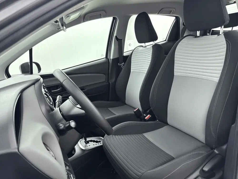 Toyota Yaris 1.5 Hybrid Active Automaat uit 2019, foto 14
