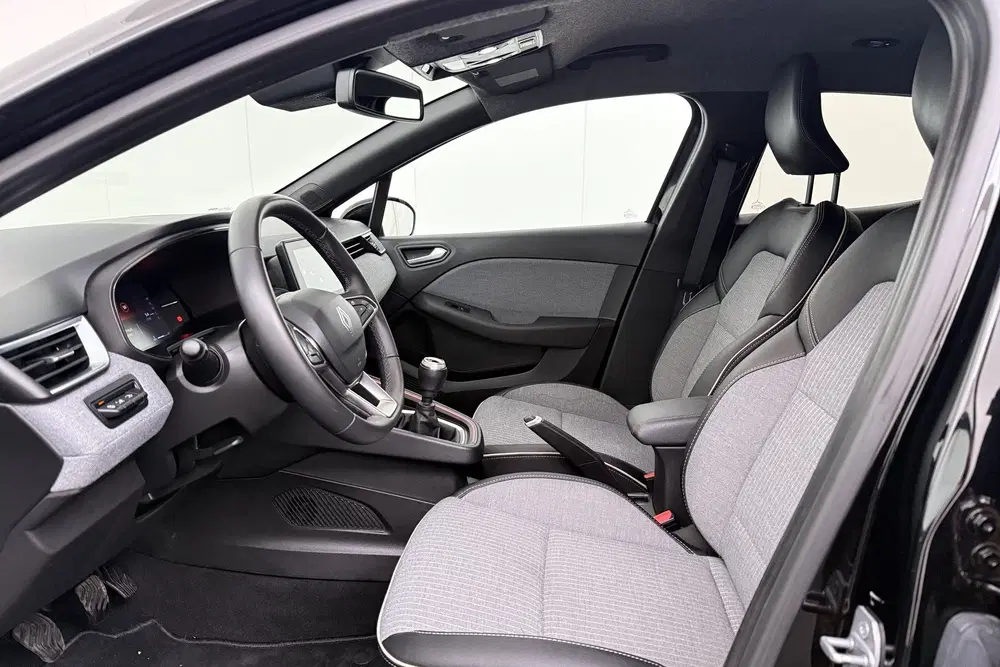 Renault Clio 1.0 TCe 90 GPF techno Carplay Camera Clima uit 2024, foto 10