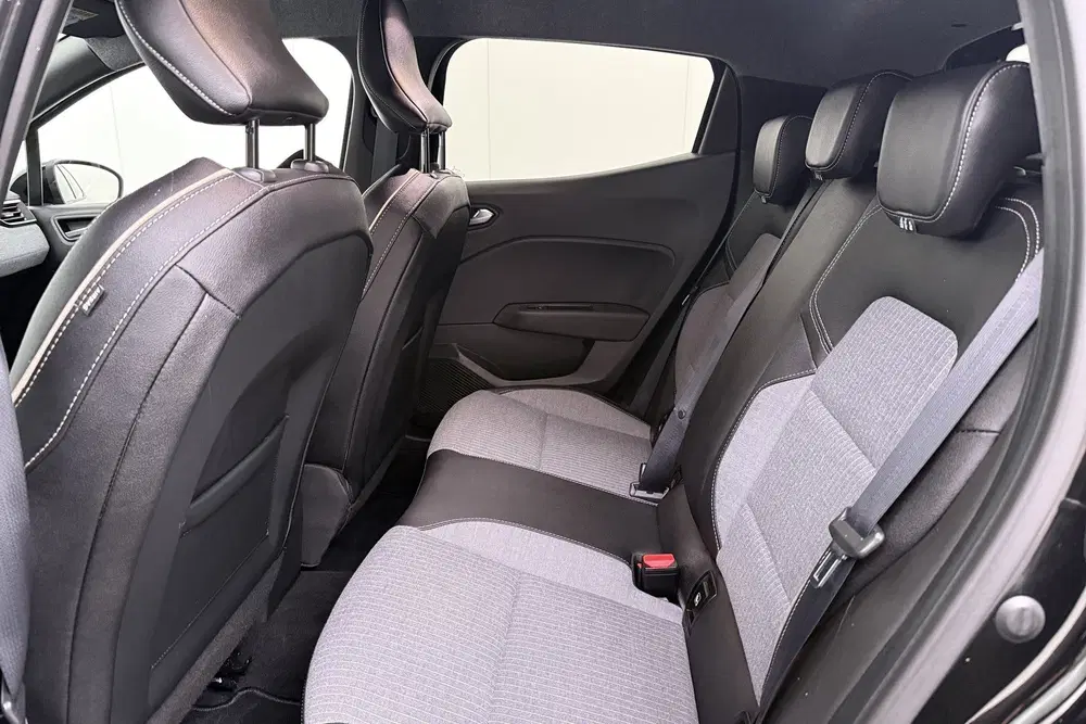Renault Clio 1.0 TCe 90 GPF techno Carplay Camera Clima uit 2024, foto 12