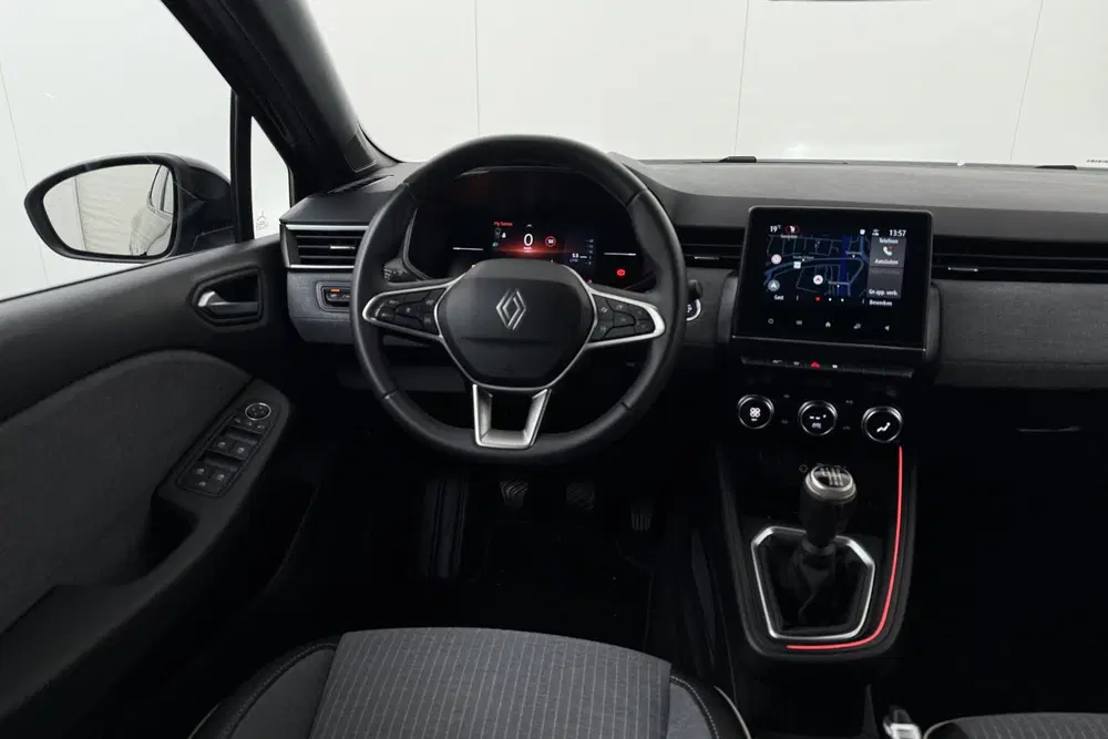Renault Clio 1.0 TCe 90 GPF techno Carplay Camera Clima uit 2024, foto 8