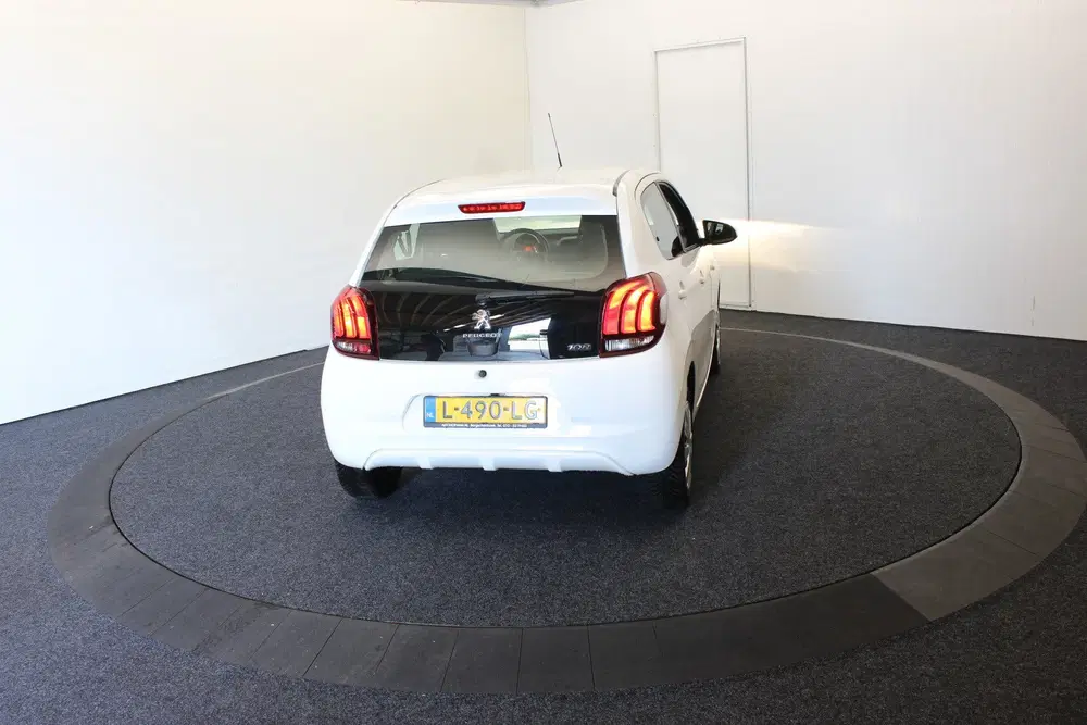 Peugeot 108 1.0 e-VTi Active Camera AppleCarplay (bj 2 uit 2021, foto 14