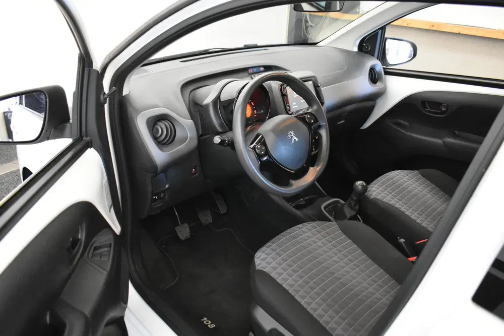 Peugeot 108 1.0 e-VTi Active Camera AppleCarplay (bj 2 uit 2021, foto 6