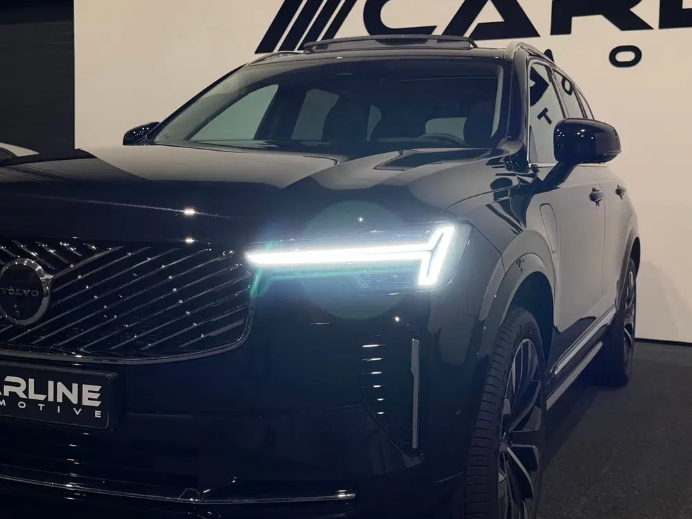 Volvo XC90 2.0 T8 Plug-in hybrid AWD Plus Bright PANO uit 2025, foto 13