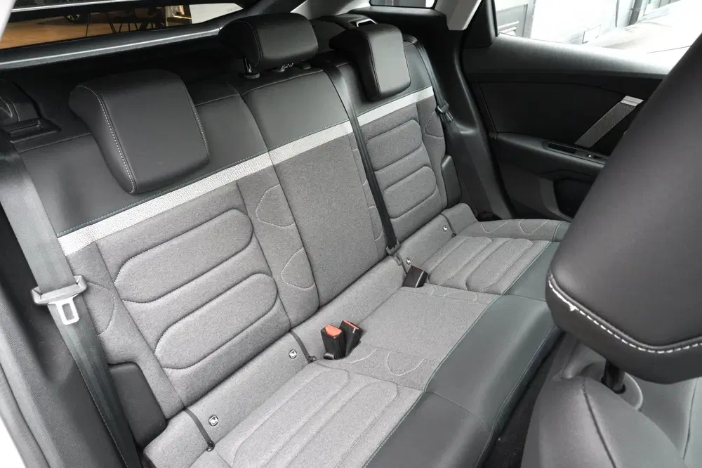 Citroën C4 Citroen Ë-C4 You 50 kWh Cruise uit 2024, foto 12