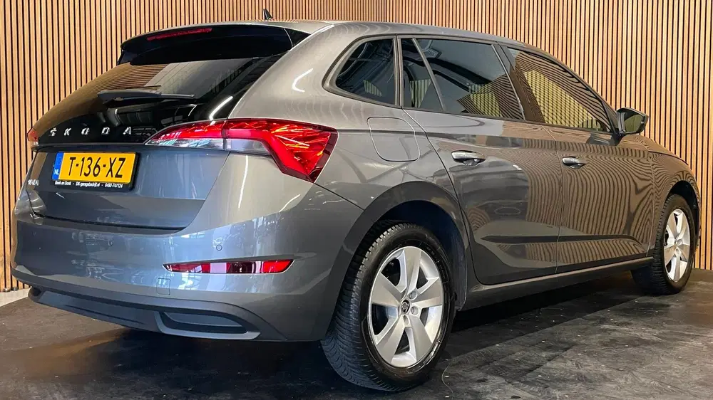 Skoda Scala 1.0 TSI Sport Business uit 2023, foto 5
