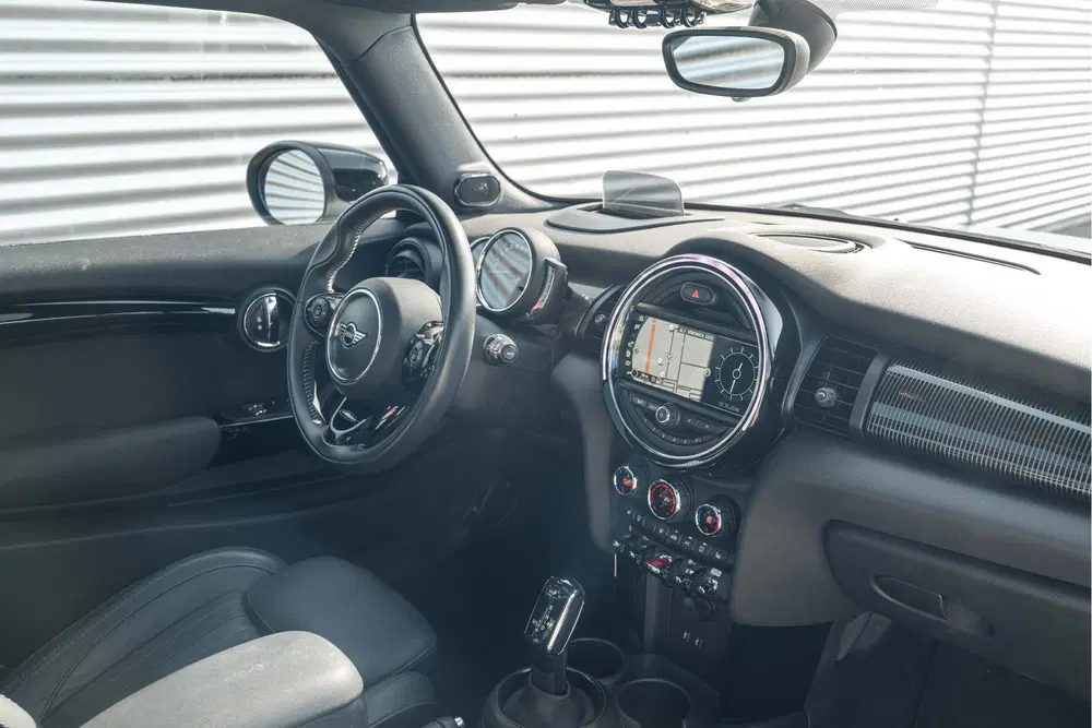 Mini Hatchback Cooper Automaat uit 2020, foto 11
