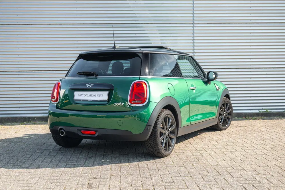 Mini Hatchback Cooper Automaat uit 2020, foto 6