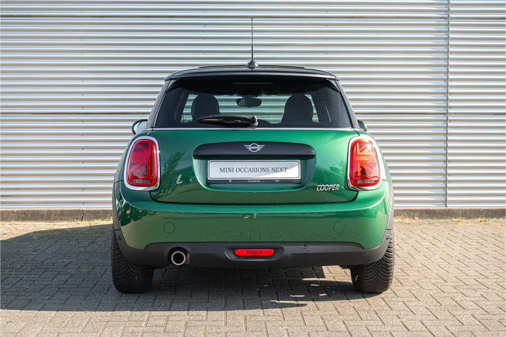 Mini Hatchback Cooper Automaat uit 2020, foto 8