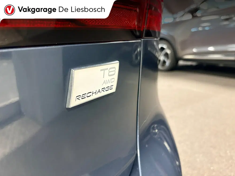 Volvo V90 2.0 T8 Plug-in hybrid AWD Ultimate Dark uit 2023, foto 11