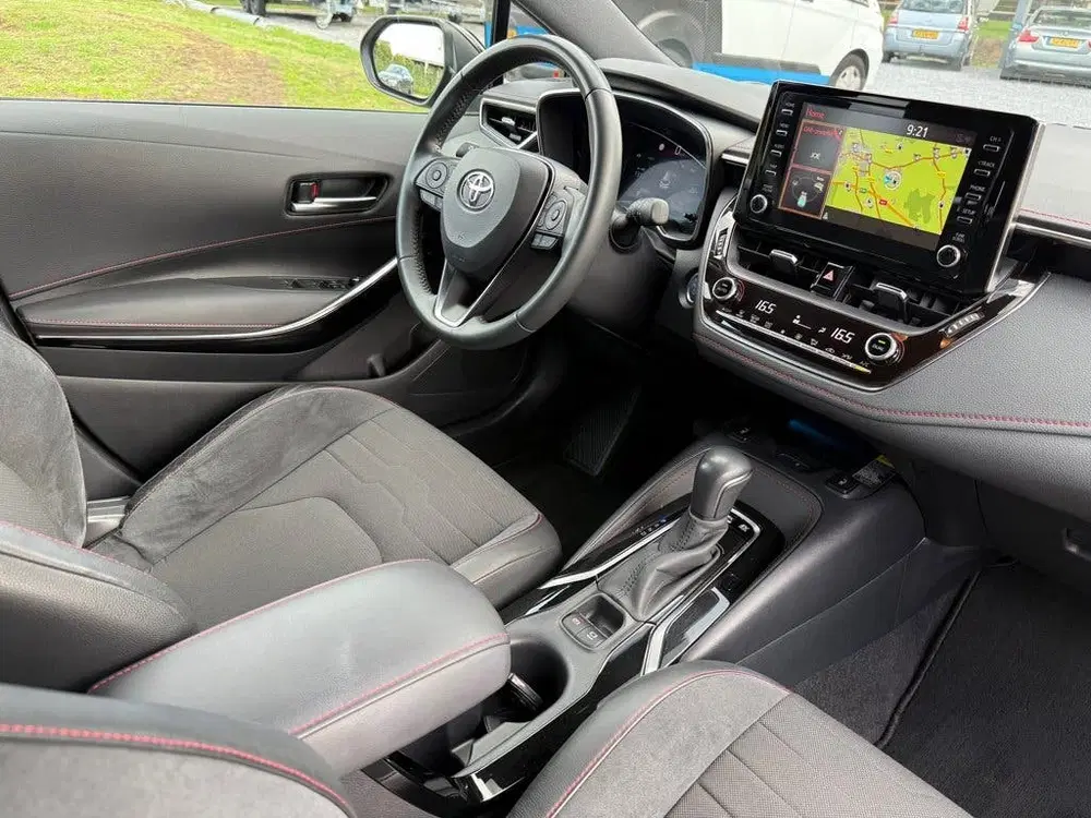 Toyota Corolla 2.0 Hybrid Executive N.A.P. uit 2019, foto 13