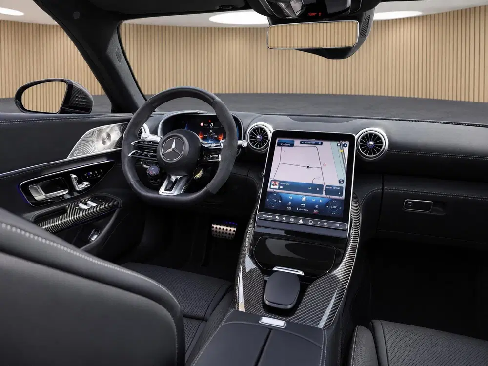 Mercedes-Benz SL AMG 63 4MATIC+ uit 2023, foto 13