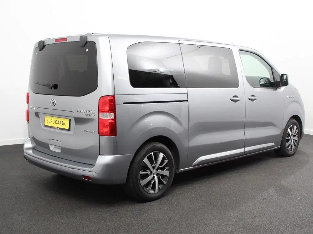 Toyota Proace Luxury L2 8persoons PERSONENBUS uit 2022, foto 6